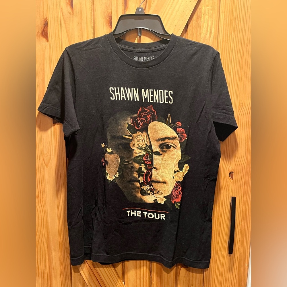 Shawn Mendes The Tour - 2019 - Official Tour Shirt Black Size Medium